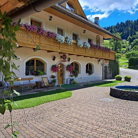 Guest House Kveder Škofja Loka Eksteriør billede
