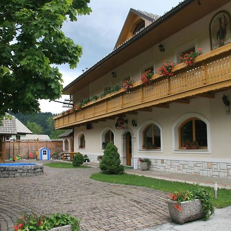Guest House Kveder Škofja Loka Eksteriør billede