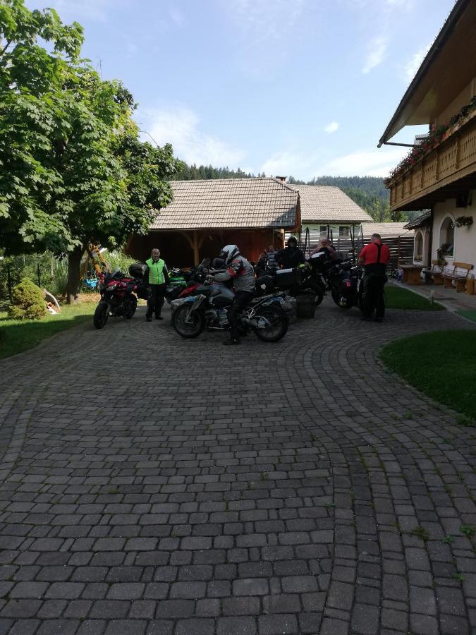 Guest House Kveder Škofja Loka Eksteriør billede